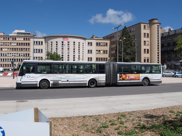 Van Hool bus in use in Dijon