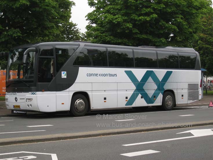 Connexion Tours seen at Malieveld
