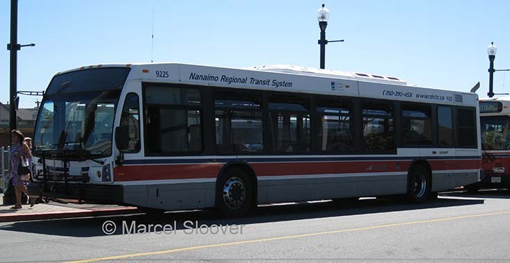Nova bus Nanaimo train station