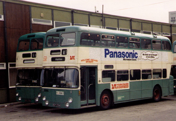 Two 1972 built Daimler Fleetline CRG6LX buses