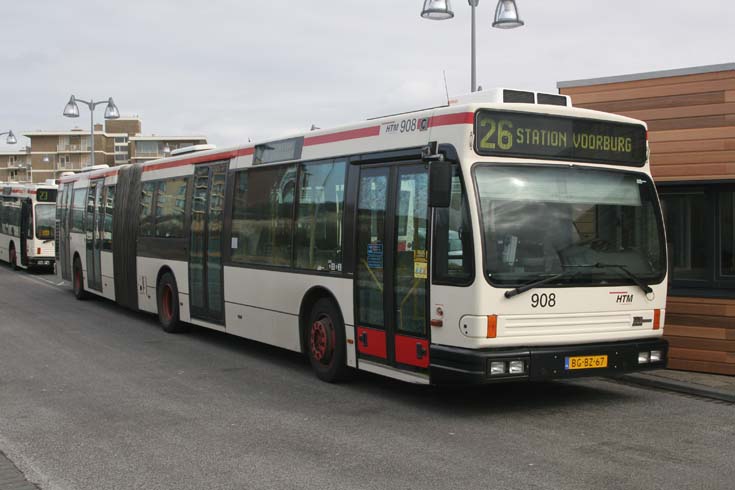 HTM 908 line 26 at Kijkduin