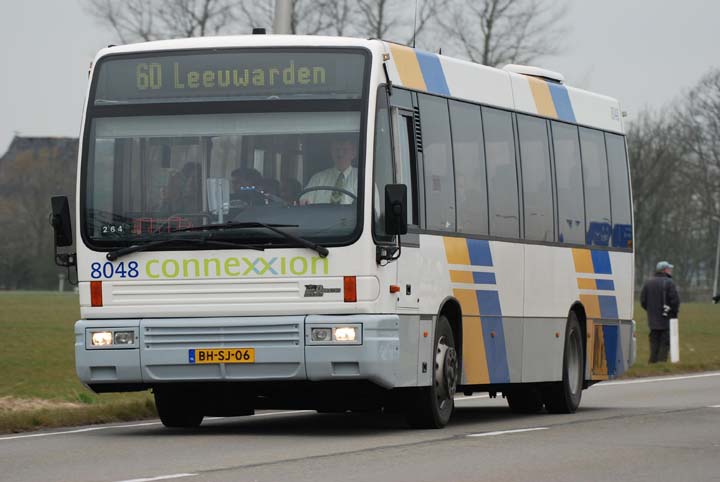 Connexxion Friesland Den oudsten bus