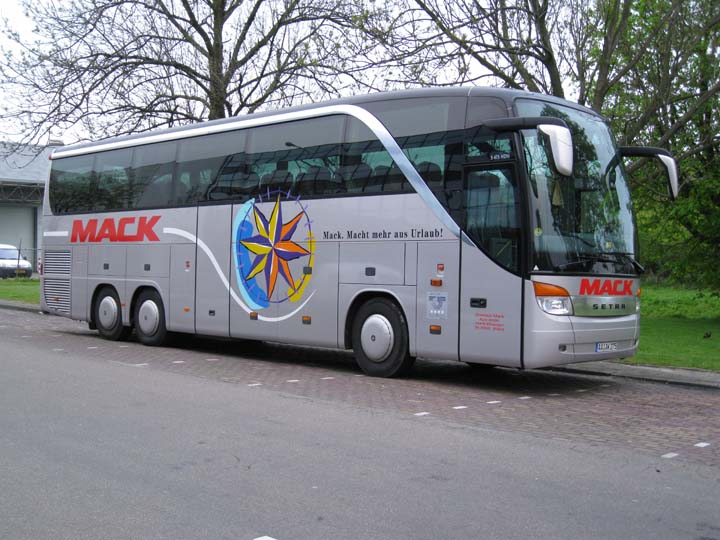 Omnibus-Mack Setra S415 HDH 