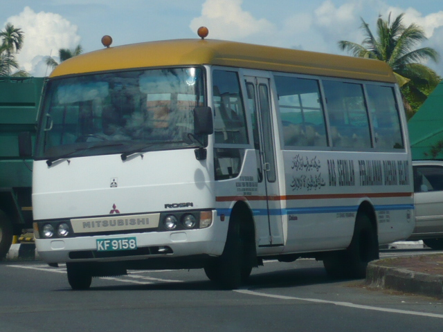 Mitsubsihi Rosa Standard 22 seater