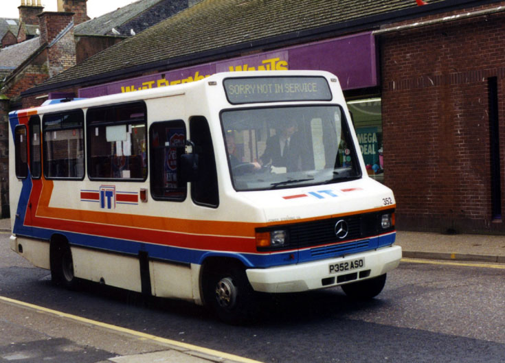Stagecoach IT mini bus 352 Not in Service
